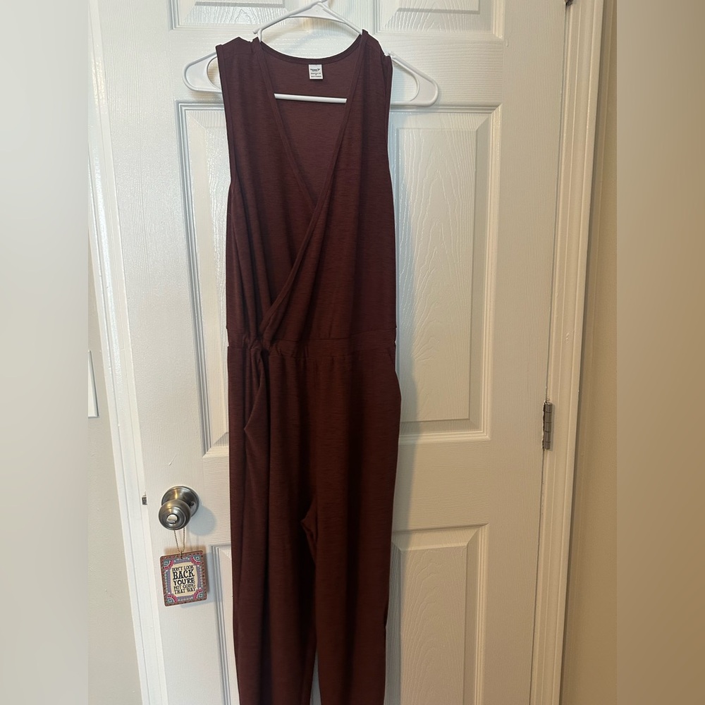 Old Navy active Breathe on jumpsuit